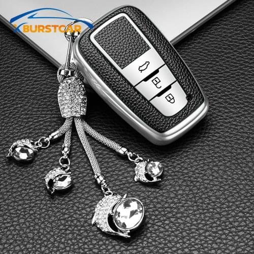 Auto TPU Leather Car Key Case Cover Keychain Remote Key Shell Protector for Toyota Camry Prado 2017 2018 CHR Prius Corolla RAV 4