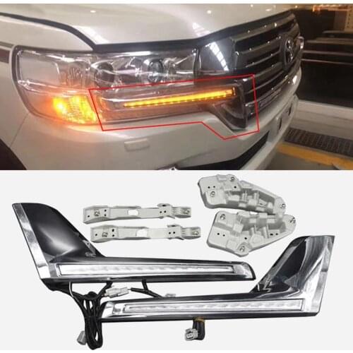 Chrome Front Grille LED Dynamic Turn Signal Light Daytime running lights For Toyota Land Cruiser 200 FJ200 LC200 2016- 2019 2020