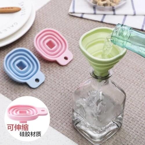 Portable Folding Silicone Collapsible Funnels Foldable Grade Funnel Used To Transfer Liquid Powder Household Cooking Accessories