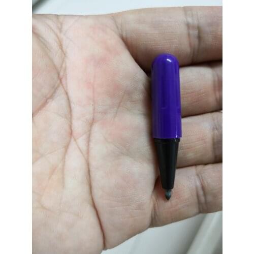 Palm marker pen, ultra short marker pen, no ink, you need to add your own ink. 6 cm long