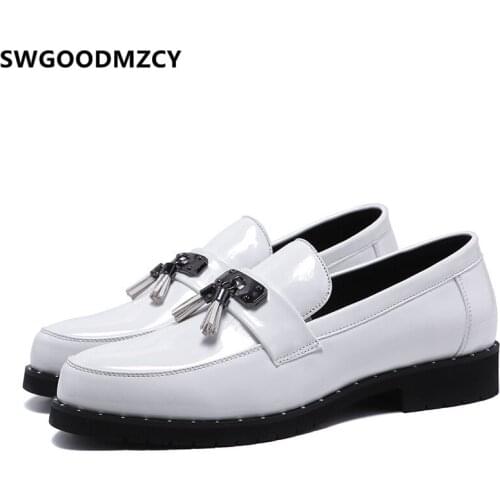 Wedding Shoes Men Formal Coiffeur Brand Italian Shoes Men Classic White Loafers Mens Dress Shoes Loafers Sepatu Slip On Pria