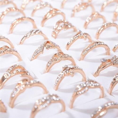 Pinksee 10pcs Wholesale Gold Color Vintage Crystal Heart Bow Finger Rings Female Rhinestone Wedding Party Jewelry Random Size