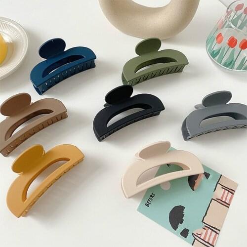 Vintage Hair Clips for Women Claw Clip Simple Large Solid Color Hairclip Crab for Hair Girls Hair Clips Hair Accessories New