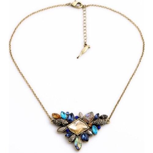 Exquisite Rhinestone Pendant Collar Necklace Jewelry
