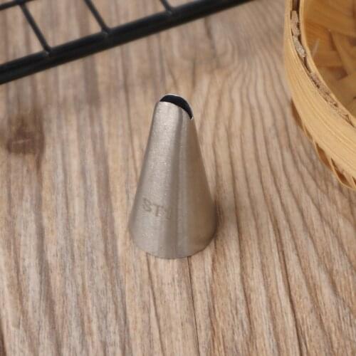 #ST1 Leaf Piping Nozzle Cup Cake Cream Decoration Stainless Steel Icing Tips Cake Pastry Tools Small Size