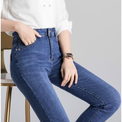 Woman High Waist Big Size Womens Jeans Washed Denim Straight Pants Elastic Pocket Large Size Lady Jeans Stretch Mom Jeans