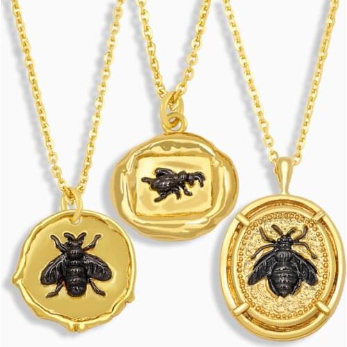 FLOLA Gold Plated Round Bee Necklace For Women Geometric Ant Pendant Necklace Polished Wholesale Jewelry Accessories Gift nkeu26