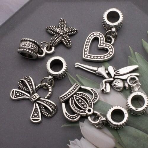 10pcs / bag Creative models handmade diy material charm jewelry heart crown necklace pendant accessories for girlfriend gifts