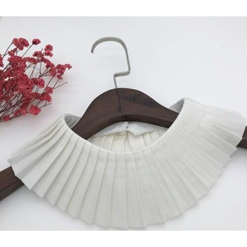 Women Vintage Pleated White False Fake Collar Faux Pearl Button Detachable Choker Shawl Sweater Decorative Accessories