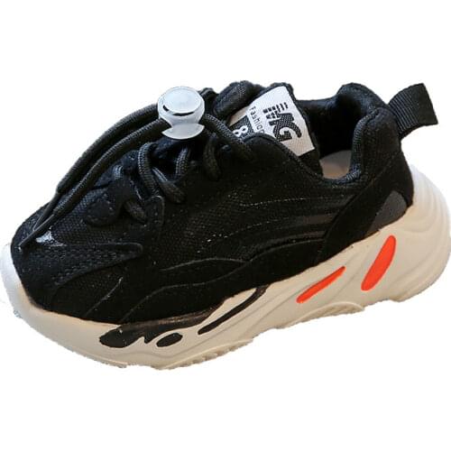 Childrens Sports Shoes Autumn 2021 New Boys' Running Shoes Soft Soles Fashion Girls and Boys Casual Sneakers Hot School Shoes