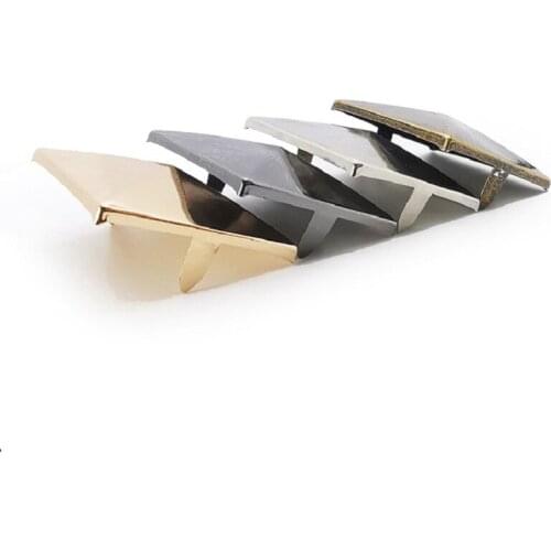 35mm biger pyramid 4 claws rviets for leather square rivet studs and spikes for clothes remaches para cuero tachas para ropa