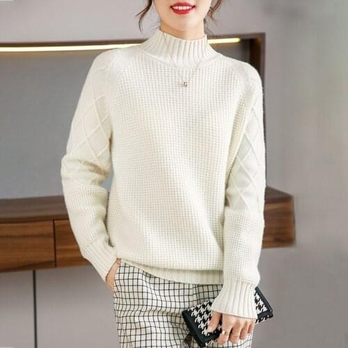 Womens half-high collar cashmere sweater for fall/winter warmth and fluffy pullover 100% wool sweater knit top bottoming shirt