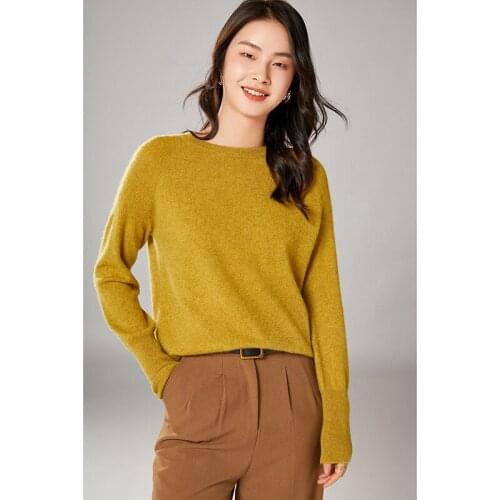 Knitted sweater womens casual wool pullover sweater new spring and autumn round neck sweater knitted warm cashmere sweater