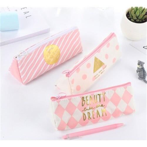 DL Cute little fresh crystal powder mesh bag Han stationery pencil box pencil creative large triangle style bag