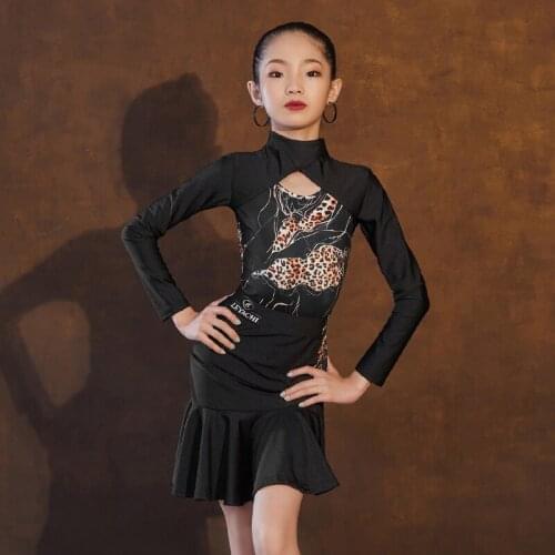 2021 New Long Sleeved Latin Dance Skirts Suit Chacha Samba Tango Latin Dance Practice Clothes Girls Latin Dance Costumes DQS7877