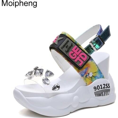 Moipheng Platform Sandals Women 2021 Chunky Super High Heels White Summer Fashion Transparent Diamond Wedge Rhinestone Sandals