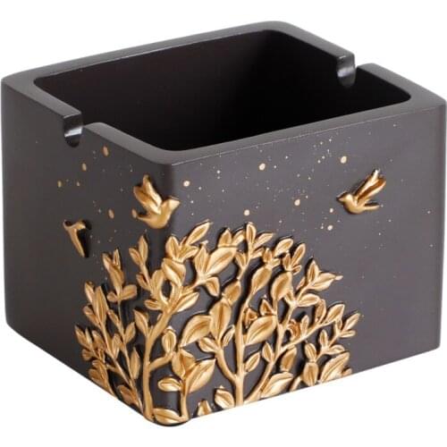 Golden Bull Head Ashtray Creative Resin Coffee Table Office Decoration Retro Ashtray Storage Box Gift for Boyfriend Travel Tray