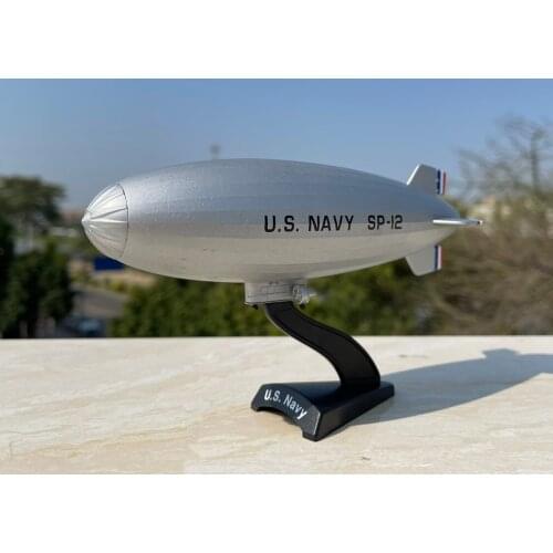 Alloy 1 / 43 taxi taxiaauustin with figure