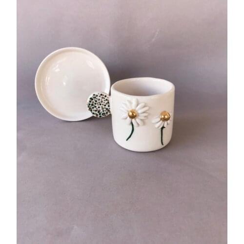 Handmade and Hand Painting High Quality Ceramic Daisy Pattern Coffee Tea Espresso Cup and Saucer Art Gift Water Cup Filter Tea C