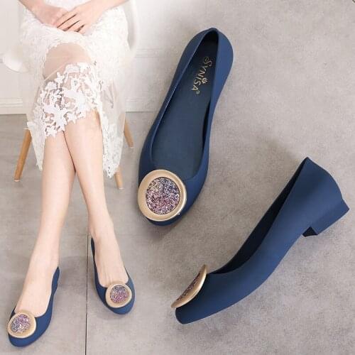 Summer 2020 Korean version of the new jelly color shallow mouth sandals fashion soft bottom beach shoes womens shoes