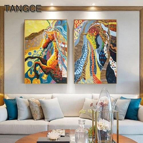 Nordic Colorful Horse Poster Animal Print Fashion Painting on The Wall for Living Room Saudi Arabia Abstractos Dorados Tableaux