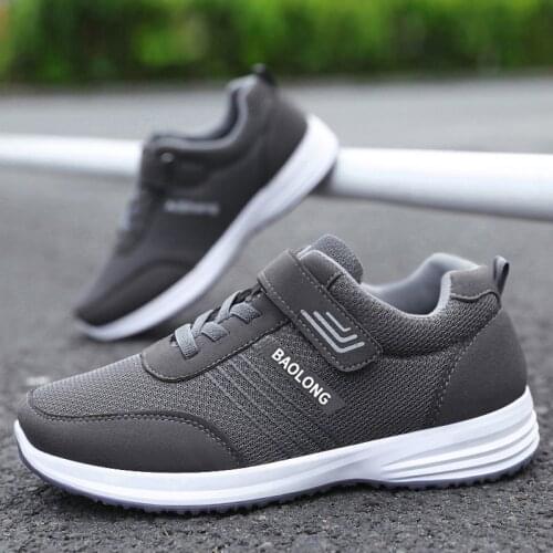 Spring men new non-slip soft-soled shoes comfortable and breathable sports mens outdoor shoes H277