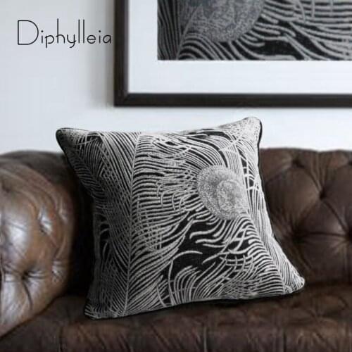 Diphylleia Cushion Cover Blank and White Peacock Feather Jacquard American Style Home Decorative Pillow Case Exclusive Design