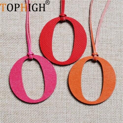 TOPHIGH Design Newly Hot Genuine Natural Leather Initial English Capital Letter F Keychain Backpack Pendant Men Women Bag Charm