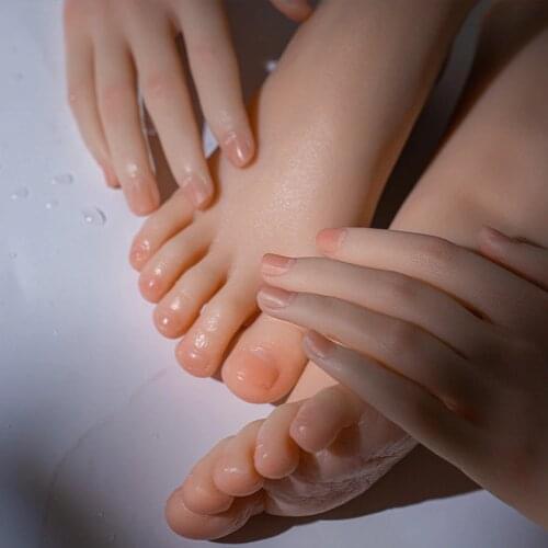 Real human skin texture silicone childrens suit artificial hand foot painting teaching shooting display props TG3301 / TGDW07