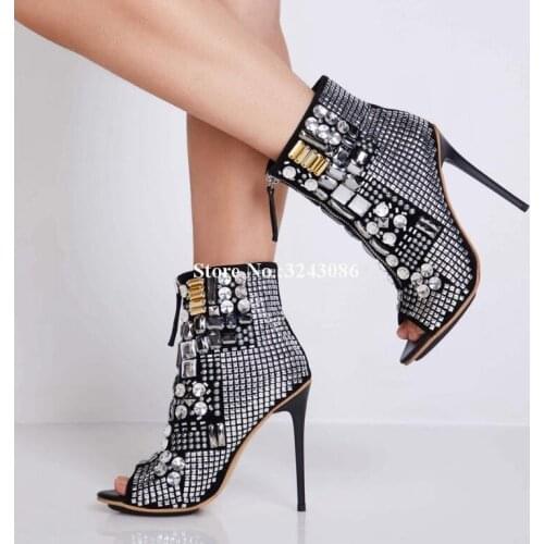 Unique Design Lady Crystal Sandals Ankle Boots New Fashion Peep Toe Front Zipper Rhinestone Decor Gladiator Sandals Women Heels