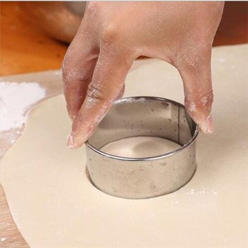 3 Sizes Round Stainless Steel Dumplings Wrappers Molds Set Cutter Maker Tools Round Cookie Pastry Wrapper Dough Cutting Tool