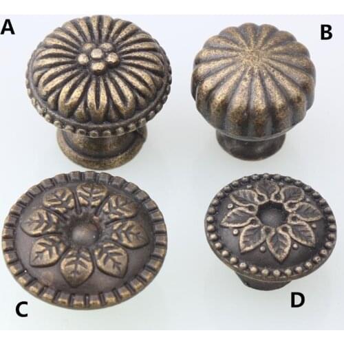 Rustico retro distress furniture small knobs creative bronze flower drawer shoe cabinet knobs pulls antique brass pumpkin handle