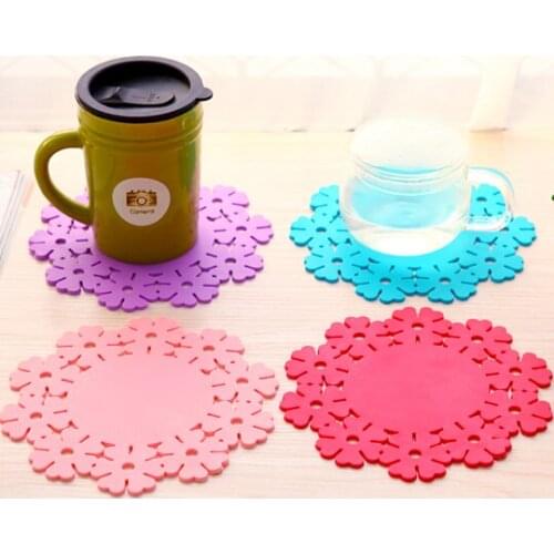 2PCS/LOT Creative Silicone Coaster Flower Shape Cup Pad Antiskid Insulation Pad Small size