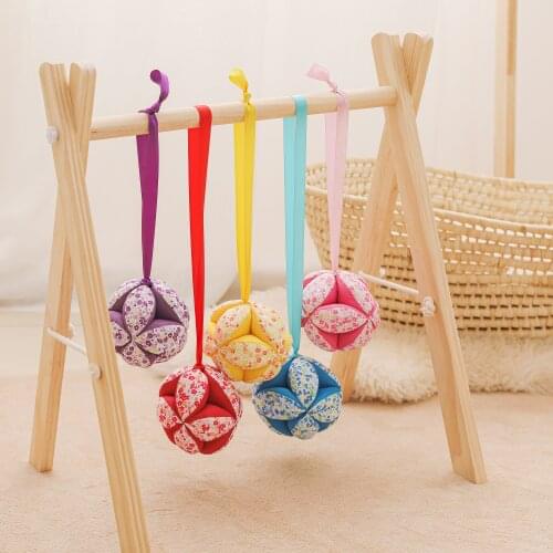 5 Colors Baby Hand Catching Cloth Ball Toys Infant Interaction Colored Rattle Ball Toy with Ribbon Appease Bed Hanging Toy