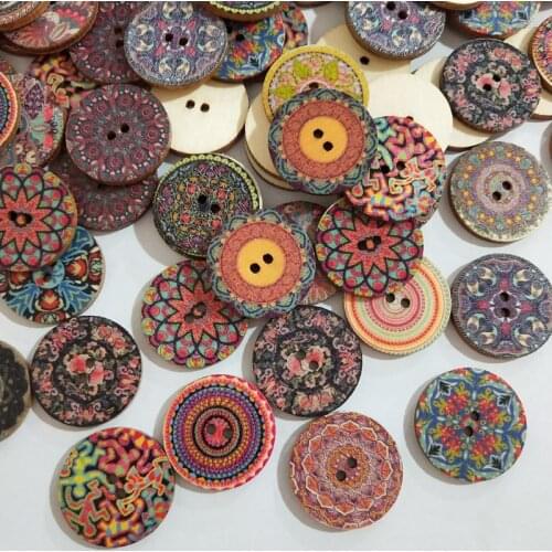 50pcs 2 Holes Wood Buttons Craft Handmake Scrapbooking Sewing Clothing Accessories Buttons Flower Painted Sewing Crafts