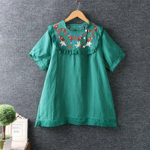 Summer new short sleeve embroidery flower top shirt women casual wear