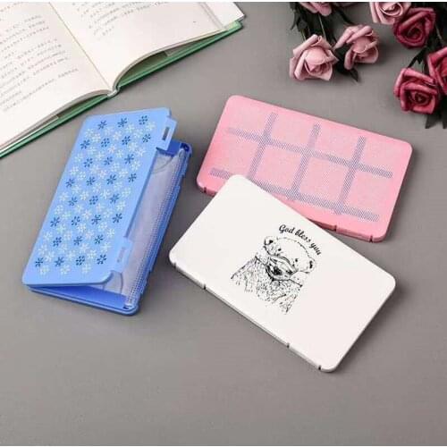 Cartoon Mask Box Outdoor Portable Mask Storage Box Preservation Mask Box Student Mask Holder Mask Storage Bag Storage Box