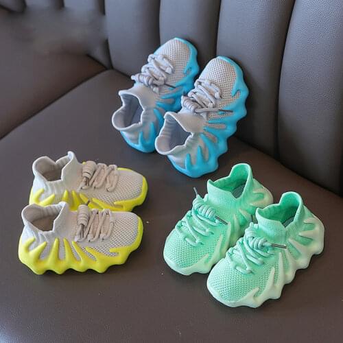 XinYiQu Children's Sports Shoes