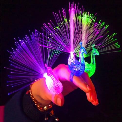 Drop shipping Educational Plastic Finger Toy Peacock Finger Optic Fiber Light Color Led Lamp Kids Optical Fiber Finger Light