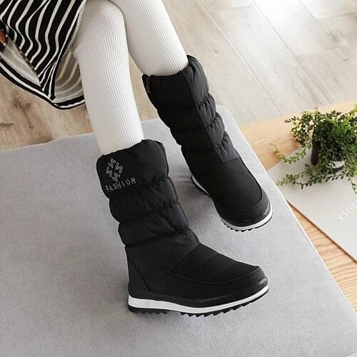 Osunlina Winter Snow Boots White Black Round Toe Womans Flat Boots Waterproof Zipper Comfortable Casual Shoes Lady A121