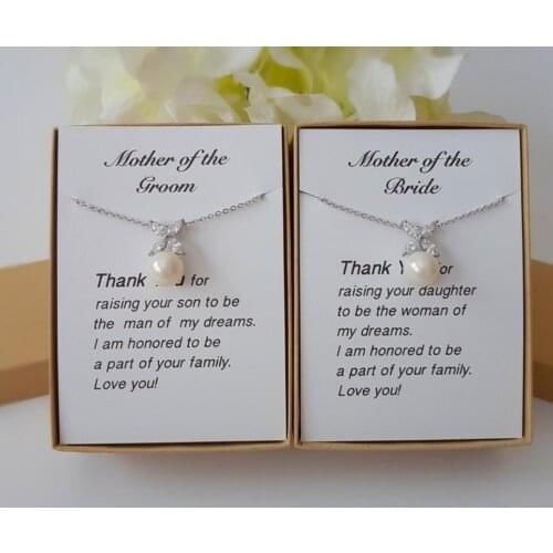 Custom wedding pearl Mother of The Bride earrings Mother of the Groom Necklace, Gift for MOM Mother in law Stepmom jewelry Gift