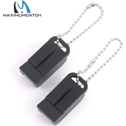 Maximumcatch Fly Fishing Magnetic Tippet Threader High Density Plastic Fly Fishing Accessories with Zinger Retractor