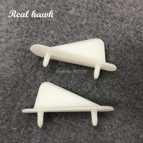 4pcs White triangular nylon fixed tip protector wing retainer Wing Skids Prevent wing friction damage fixed-wing aircraft parts