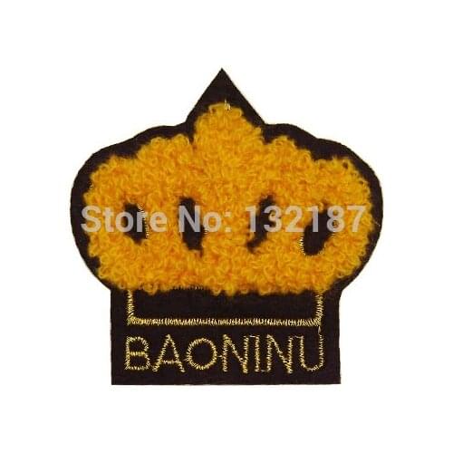 Wholesale fashion towel patch sew on embroidery label DIY crown patches for sweater jacket sportwear TP-018