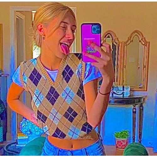 Argyle sweater Plaid Knitted Female Sweater Vest England Preppy Style Y2K Clothes Casual V Neck 90s Cropped Knitwear Autumn