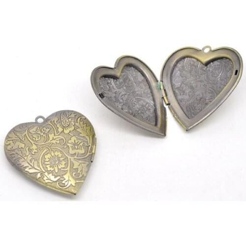 DoreenBeads Antique Bronze Pattern Heart Shape Picture/Photo Frame Locket Pendants 42x40mm(Fit 28x26mm),sold per pack of 5