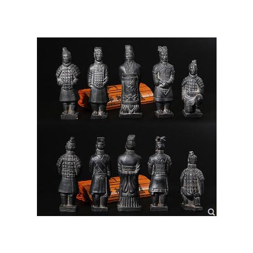 Characteristic Crafts of Terracotta Warriors and Horses in Setting up souvenirs for friends in Xi'an Crafts home statues