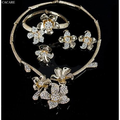 Dubai Set Gold Jewelry Sets Women Big Necklace Earring Bracelet Indian Jewellery 4 Pieces F1192 Rhinestone Party Jewels