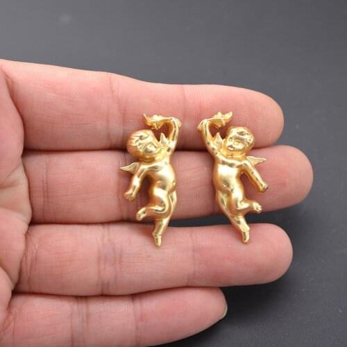 Mimiyagu Golden Little Angel Stud Earrings Baroque Vintage-Inspired Court Pierce Earrings Prayer Jewelry