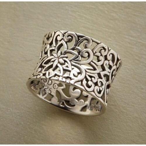 Fashion Retro Simple Irregular Hollow Flower Ancient Silver Color Female Alloy Ring For Women Party Jewelry Accessories